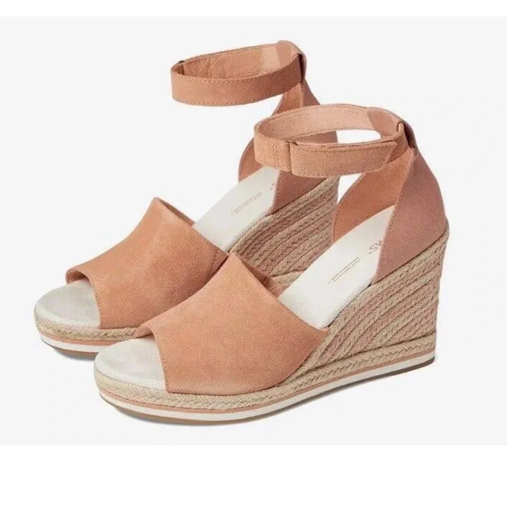 NWT Tom’s Marisol Suede Espedrille Wedge Sandals in Soft Orange Size 9